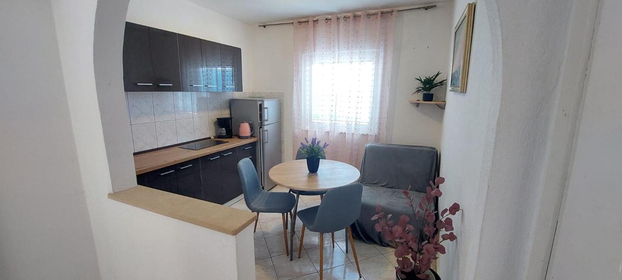 Apartments Mestral Baška Voda Esterno foto
